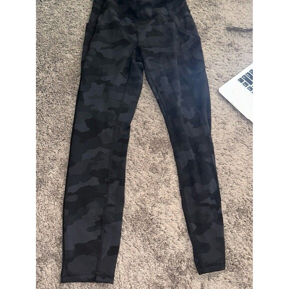 Lululemon black camo leggings - Picture 1 of 4
